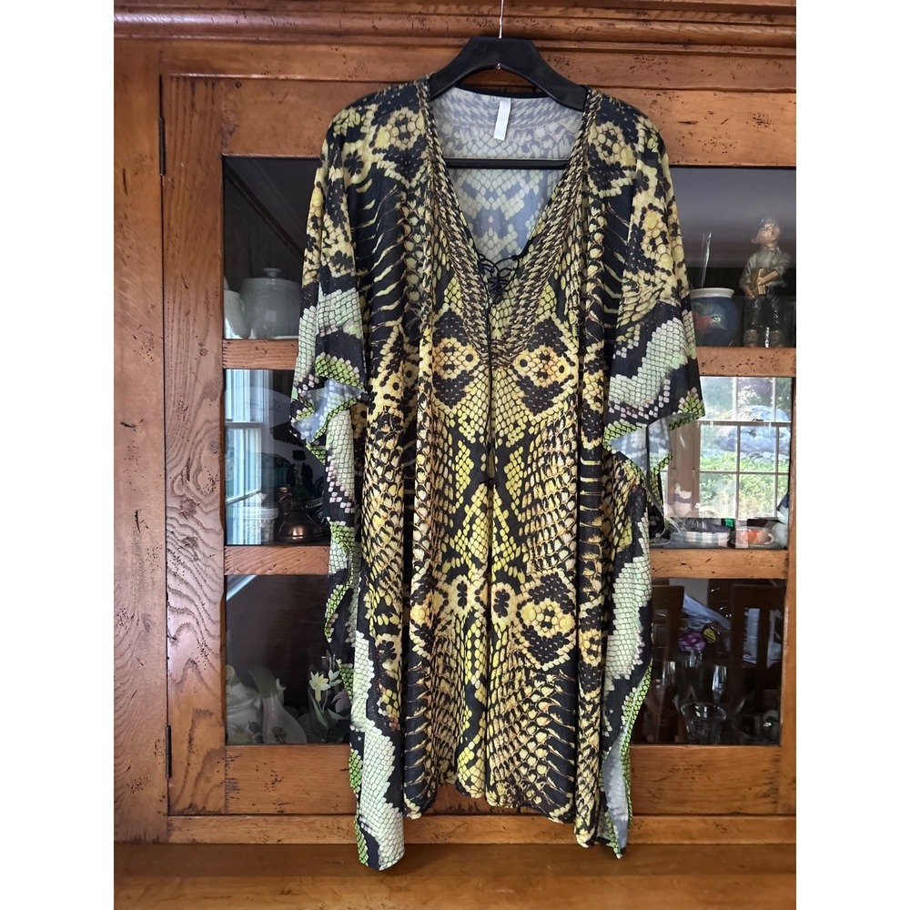True Colours La Moda Cover Up Resort Beach Kaftan Black Gold OS